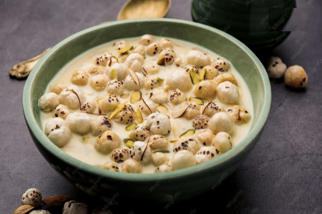 Kesar mixed makhana kheer: Make makhana kheer by adding saffron, you ...