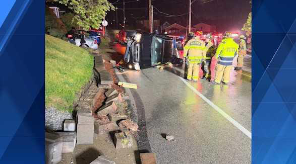Person injured after rollover crash in Baldwin, Allegheny County