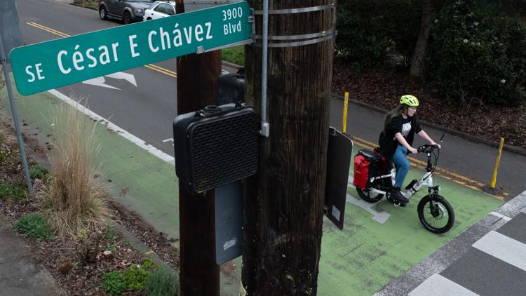 Portland City Council advances proposal to rename Cesar E Chavez ...
