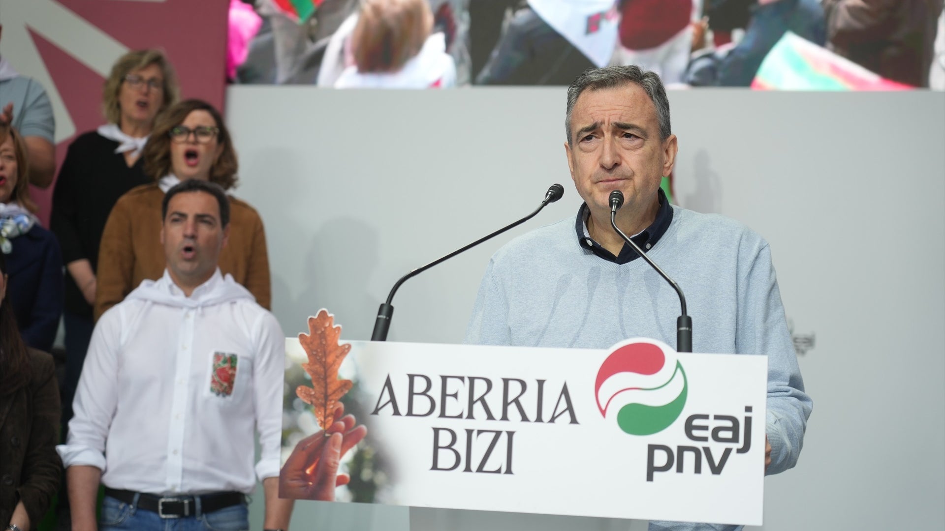 El cálculo electoral de PNV y Junts enfría una moción contra Sánchez