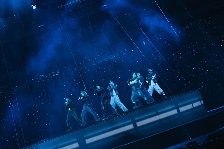 BTS gives the AMAs an unforgettable start with 'Hooligan' performance
