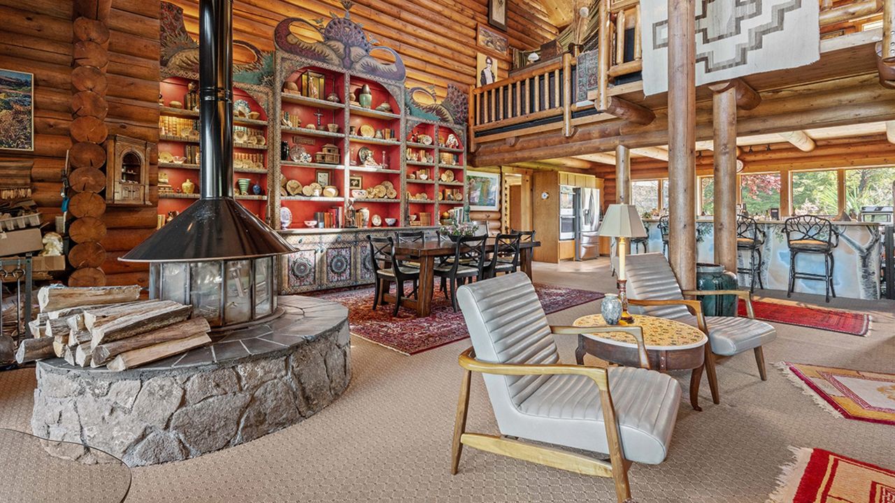 6 incredible log homes