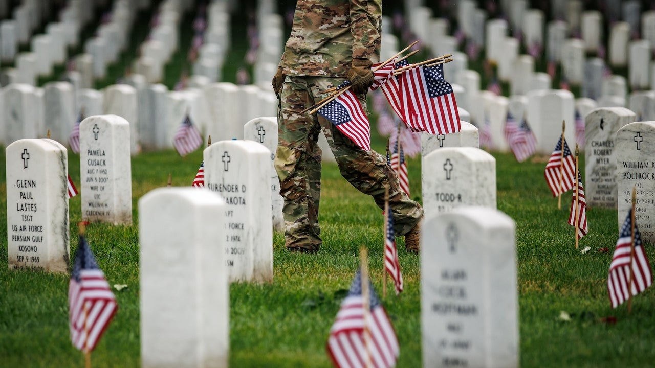 Honoring fallen US service members on Memorial Day