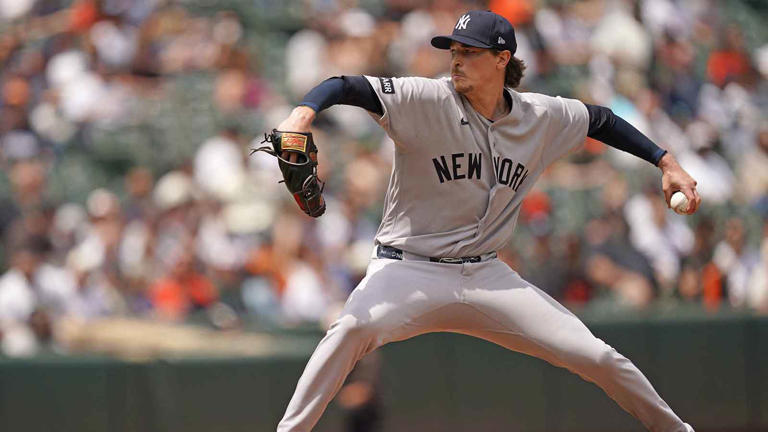 Yankees’ Max Fried plays catch, but Aaron Boone pumps brakes on ramp-up ...
