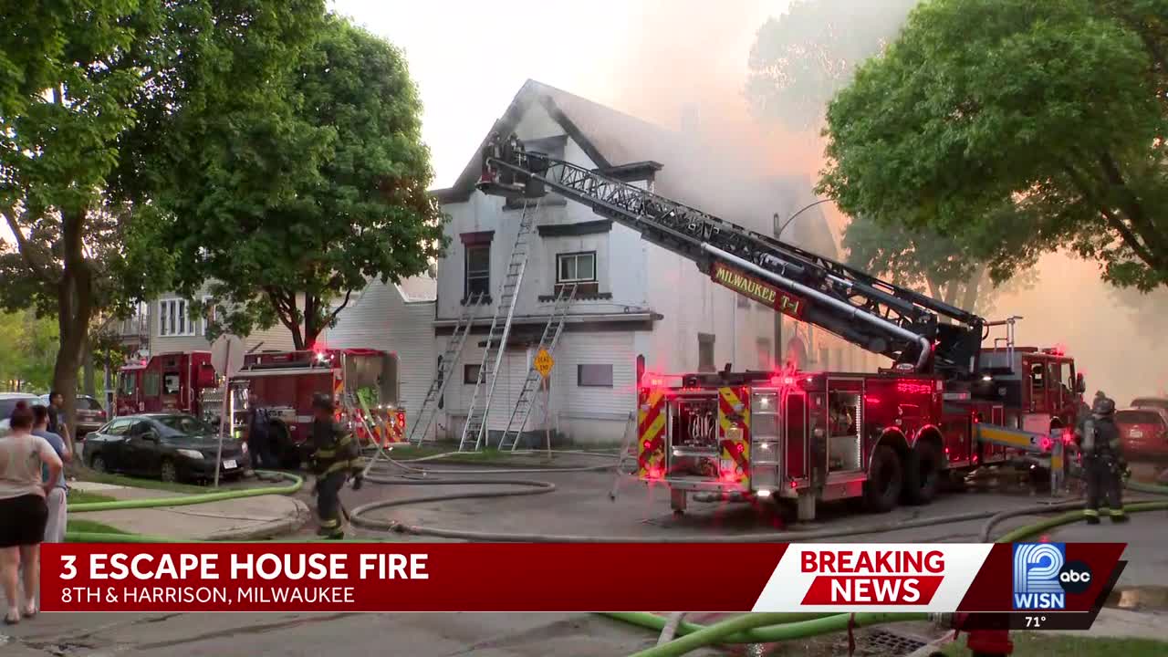 3 escape Milwaukee house fire