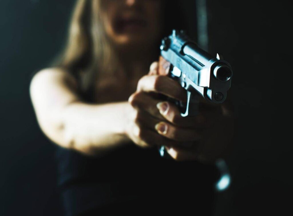Crime Mania in Italia: Podcast, Libri e Serie TV Spopolano