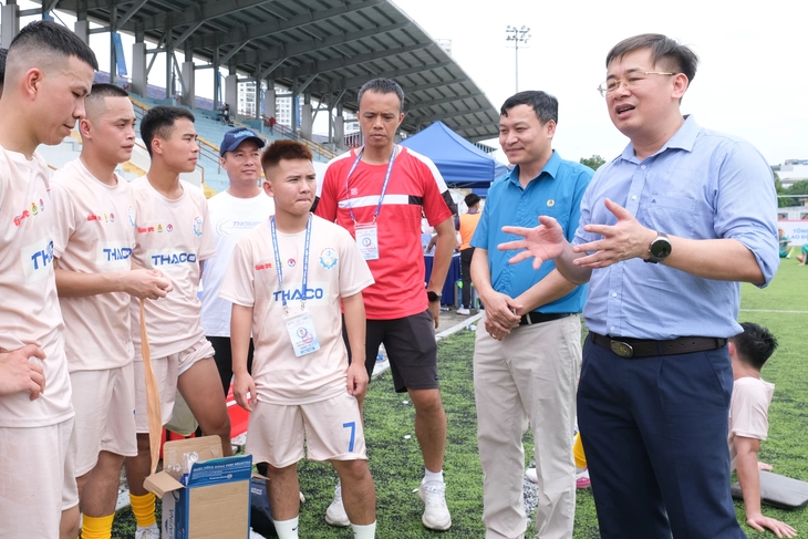 Giải bóng đá công nhân, viên chức trở thành điểm sáng thể thao phong trào