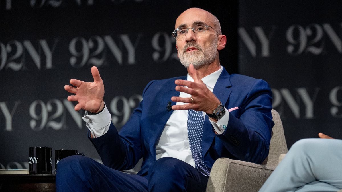 Arthur C Brooks, profesor de Harvard: “Las personas más felices hacen ...