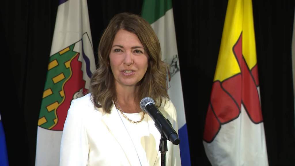 Western premiers meet in Kananaskis under cloud of Alberta separatism