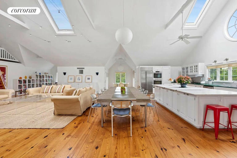 Une maison achetée, 41 voitures de collection gratuites