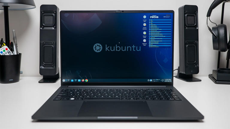 These 7 apps helped me use Linux after ditching Windows