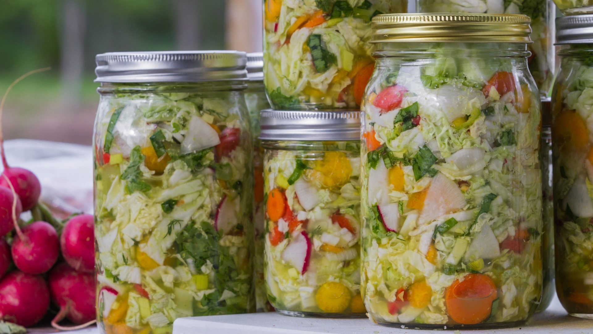 Verdure fermentate fai da te: come prepararle in casa