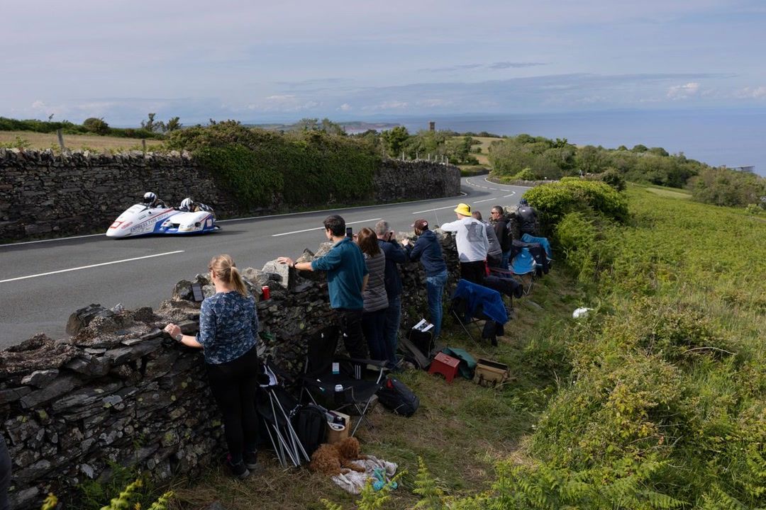 Isle of Man TT crash leaves nine injured