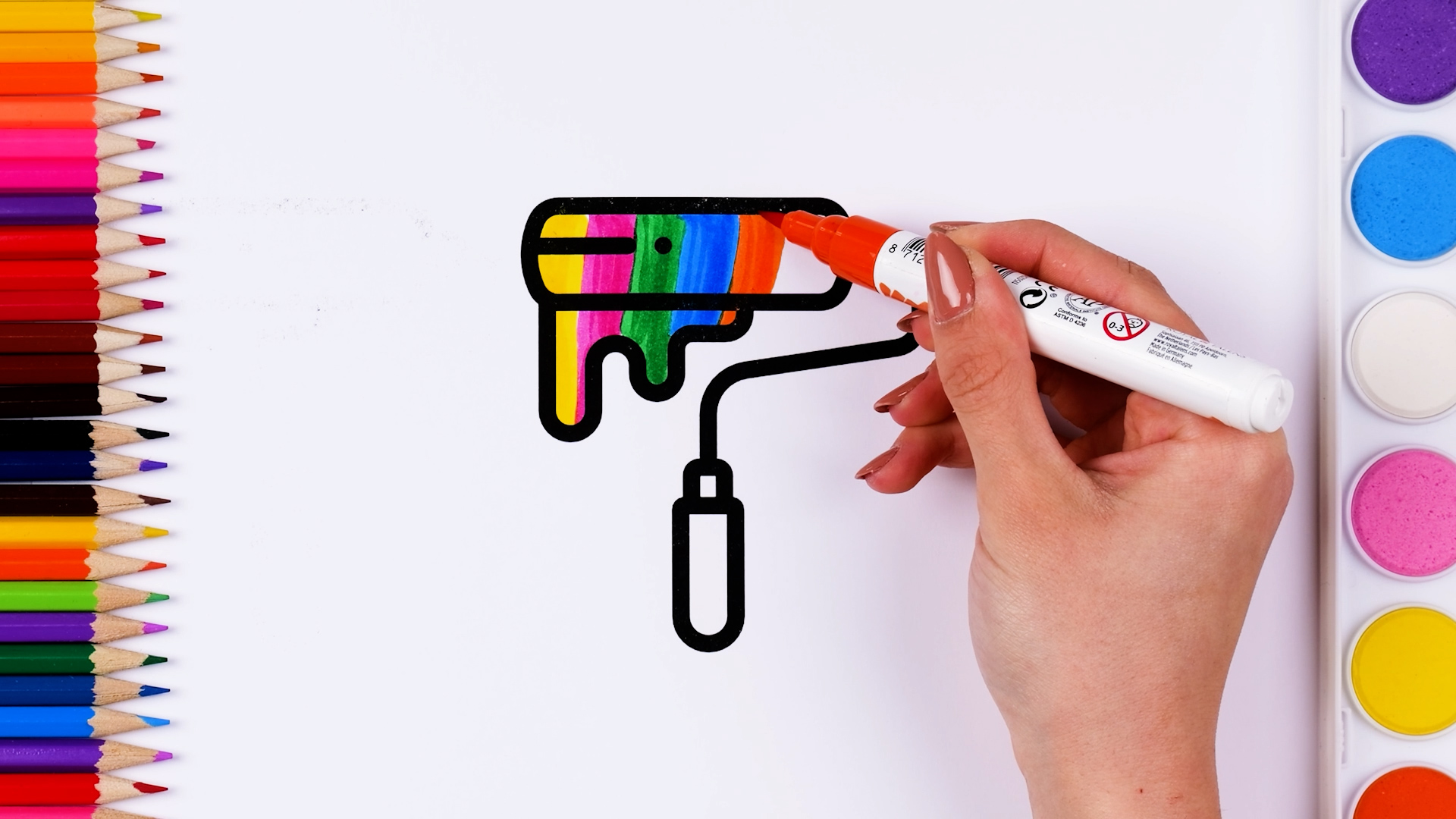 Desenhos coloridos | Aprendendo nomes de cores para crianças