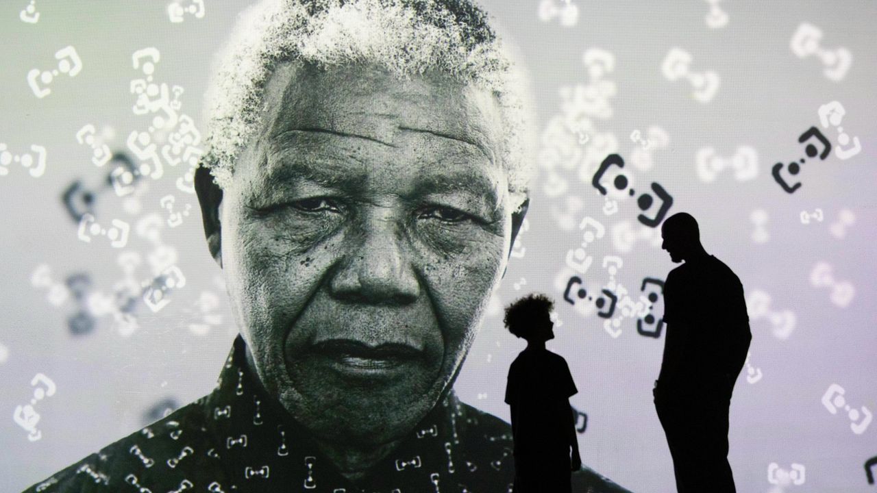 The one photo of Nelson Mandela the world needed: why Jillian Edelstein ...