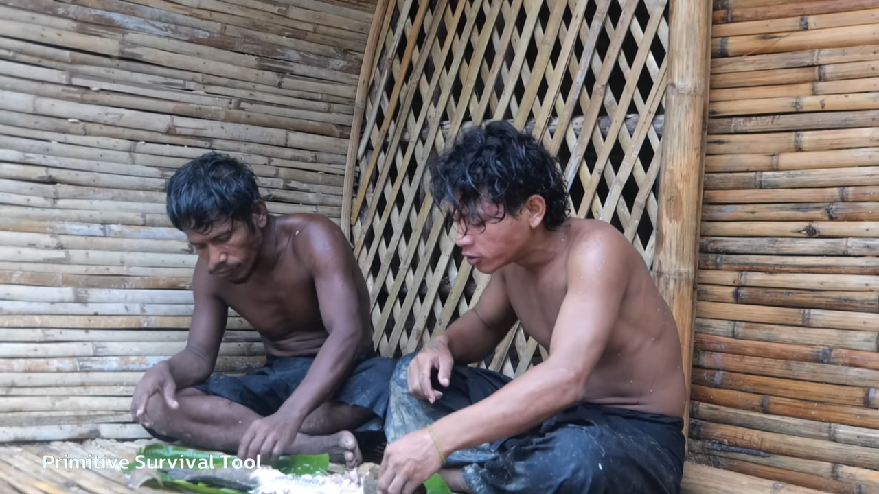Watch these primitive builders struggle through 90 days of labor to ...