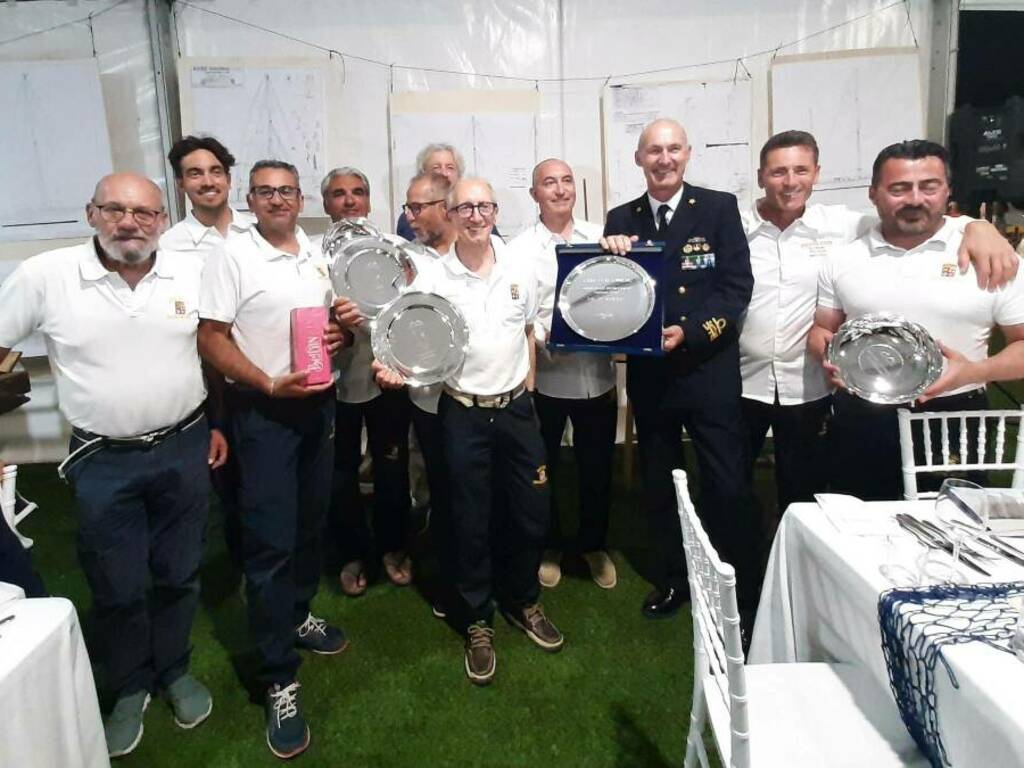 Marina di Alassio, il presidente Rinaldo Agostini contribuisce al ...