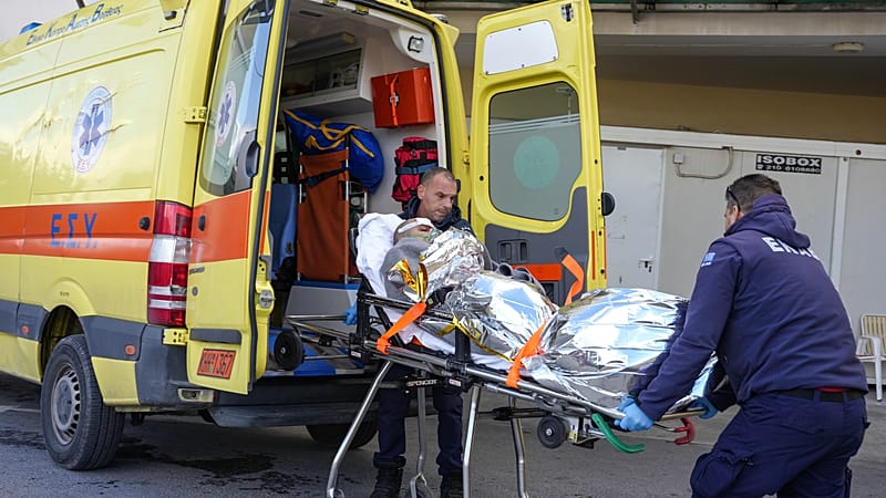 Serious staff shortages in Greek island hospitals and health centres ...