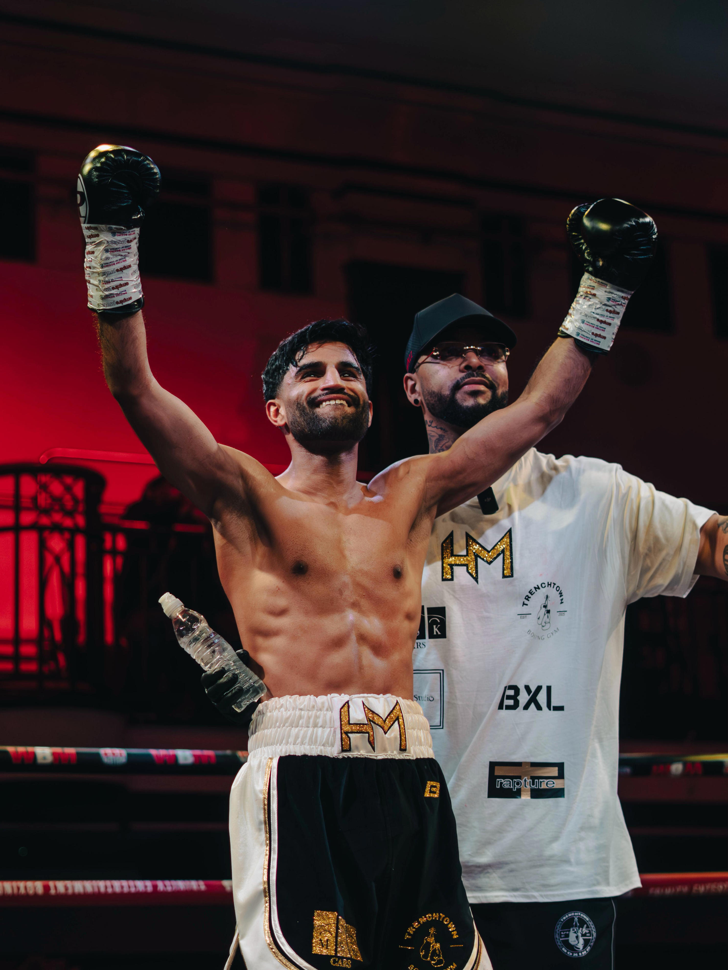 Milton Keynes boxer Hamza Mehmood set for third professional fight at ...