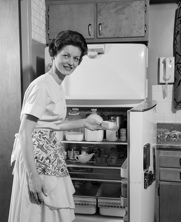 Retro kitchen features making a comeback! How to tell if your dated ...