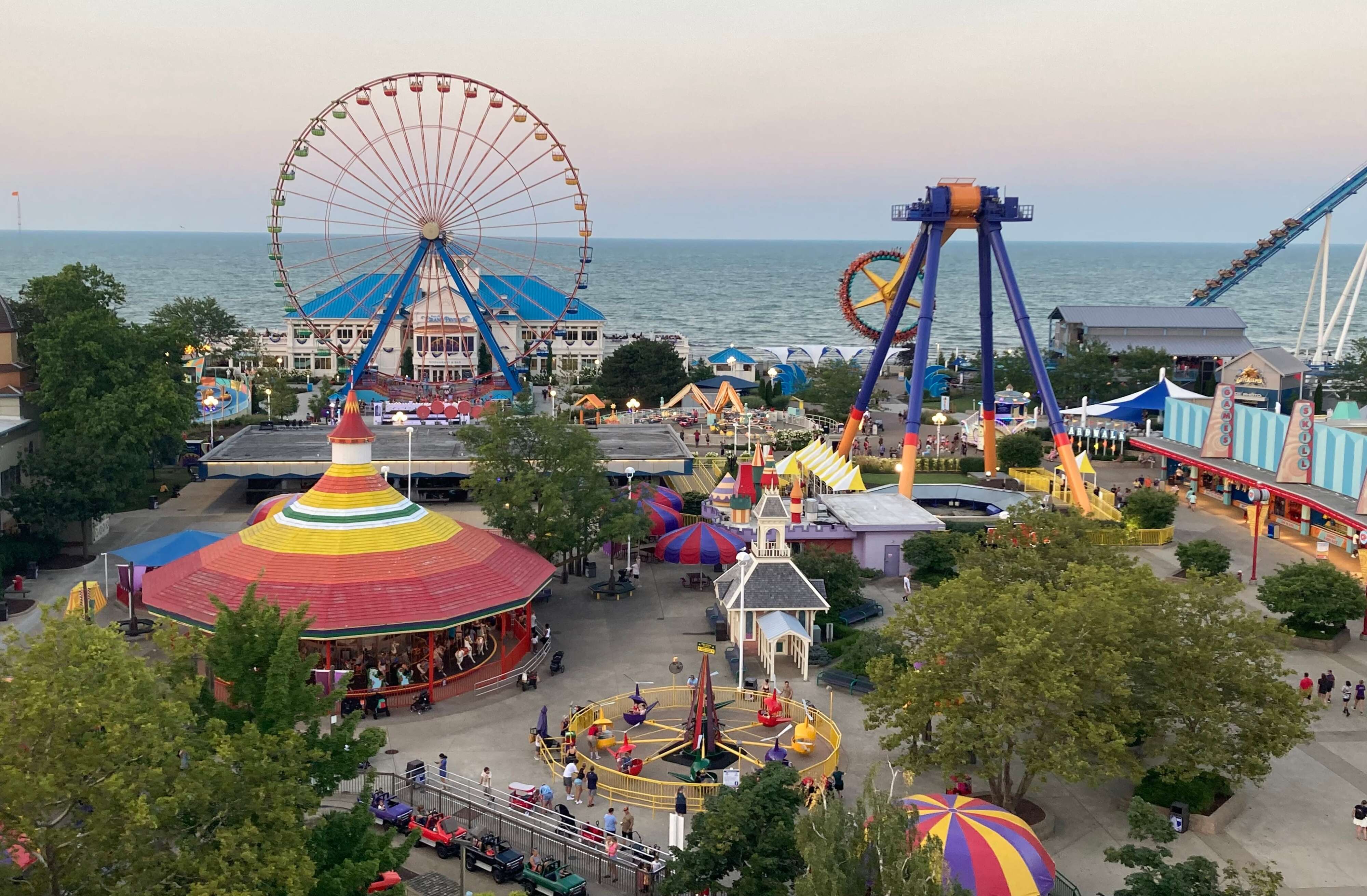 Bounce houses vs. roller coasters: Ohio’s debate over ride inspection fees