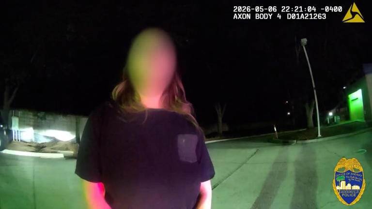 Video: Florida mom arrested for DUI at speeds over 120 mph with toddler ...