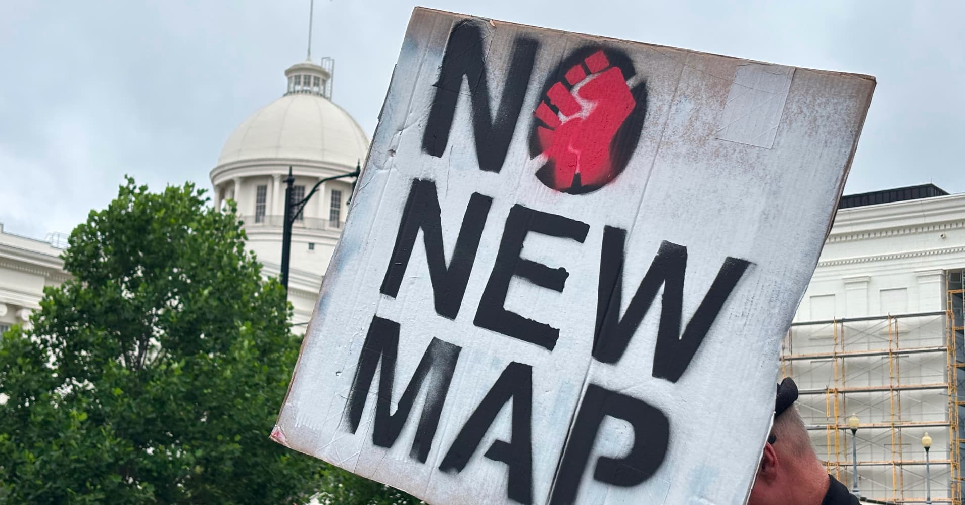 Judges block Alabama redistricting maps that would dilute Black vote in ...