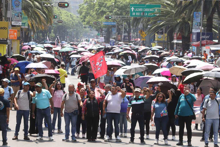 Marcha de la CNTE en CDMX en vivo: Últimas noticias del plantón y ...