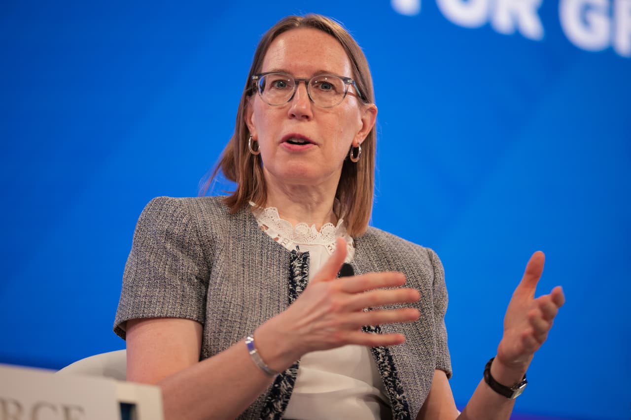 Crypto defender Hester Peirce to exit SEC, leaving more empty seats ...