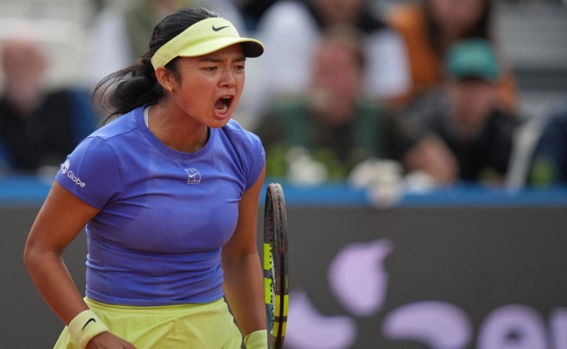 Alex Eala overwhelmed by Iva Jovic in French Open first round