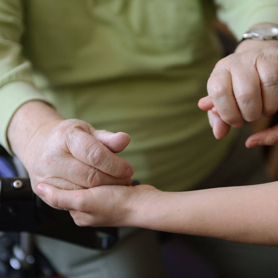 Ministerin will Kinderlose bei Pflegeversicherung offenbar stärker zur ...