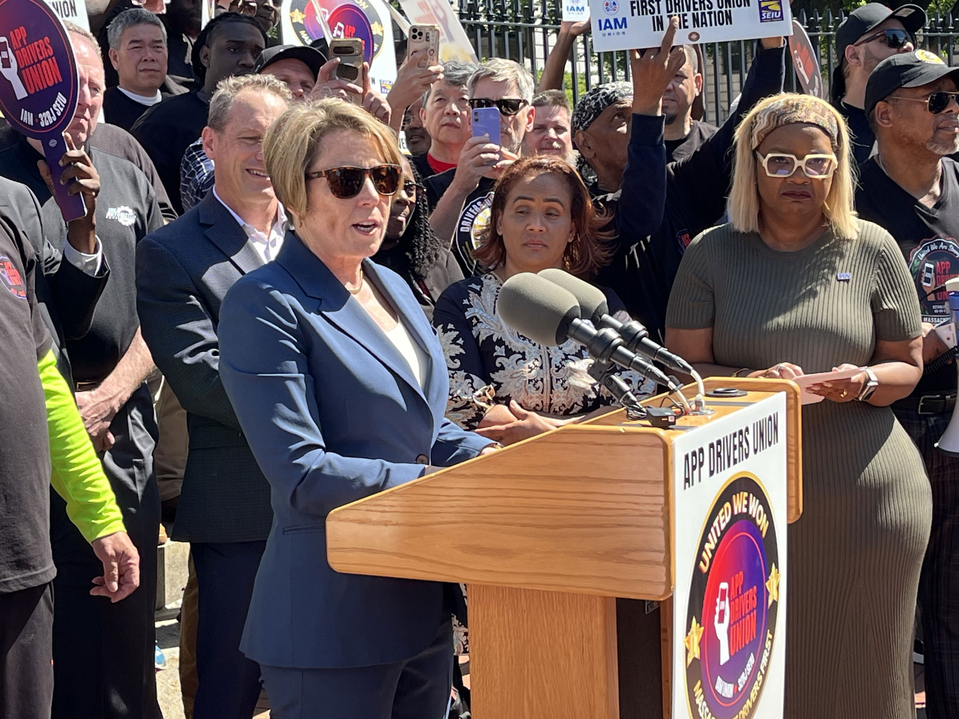 Massachusetts certifies first rideshare drivers’ union in United States