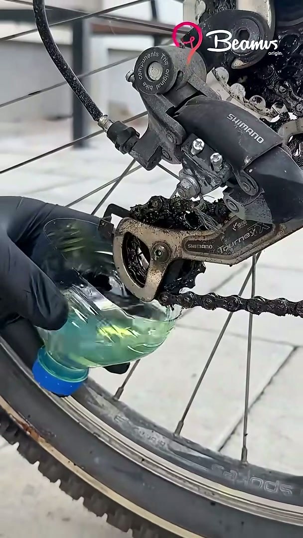 Bike tricks & hacks for everyday riders #diy #simple #bike #tricks