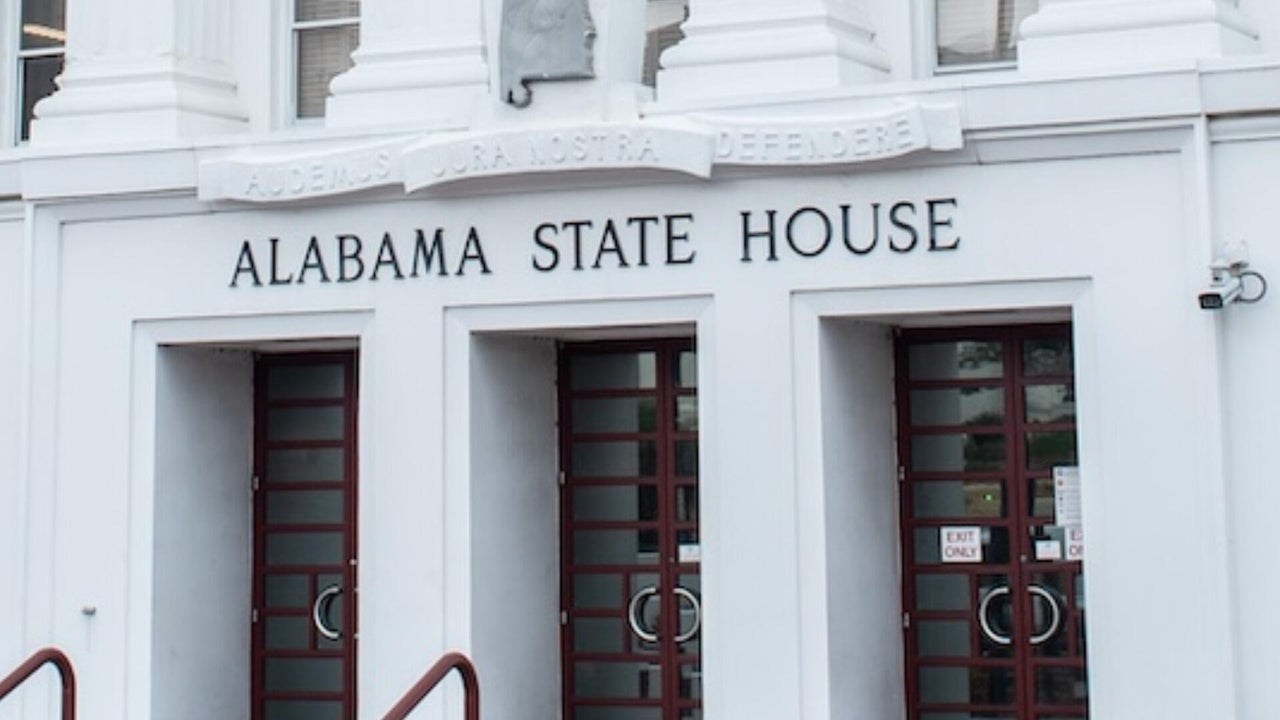 Federal judges block Alabama's congressional map previously found ...