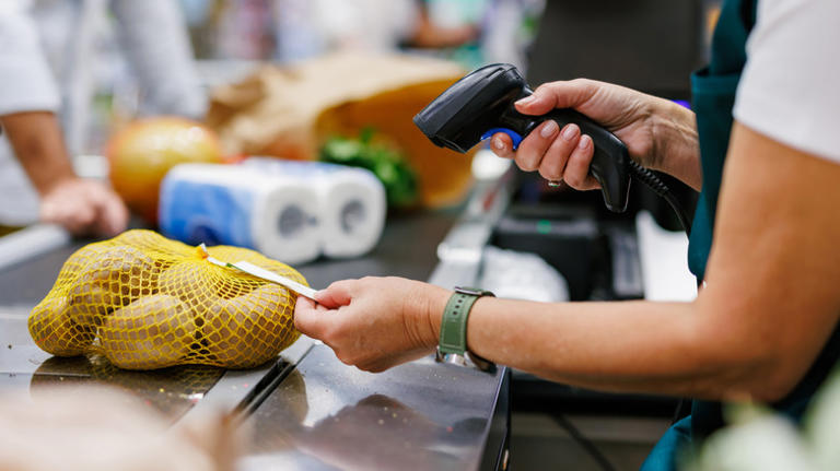 What was it like to grocery shop in the '80s?