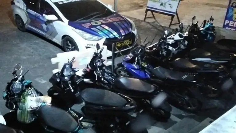 Polisi bakal terus memburu! 9 unit motor dan sejumlah pemuda terlibat ...