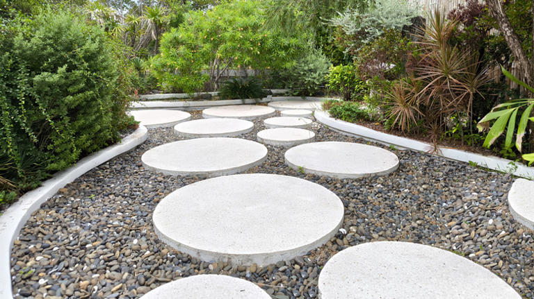 Concrete vs cement: What's the difference? (Plus which one lasts longer)