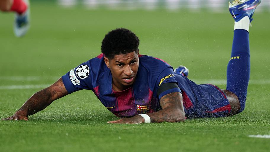 Should Barcelona trigger Marcus Rashford’s $35 million transfer option?