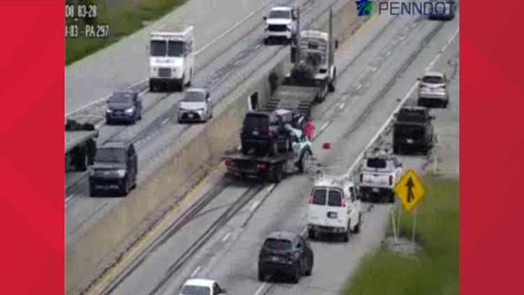 Stretch of I-83 closed after vehicle crash in York County
