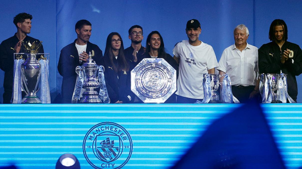 Recuerdo viral de Guardiola que provocó risas en su despedida