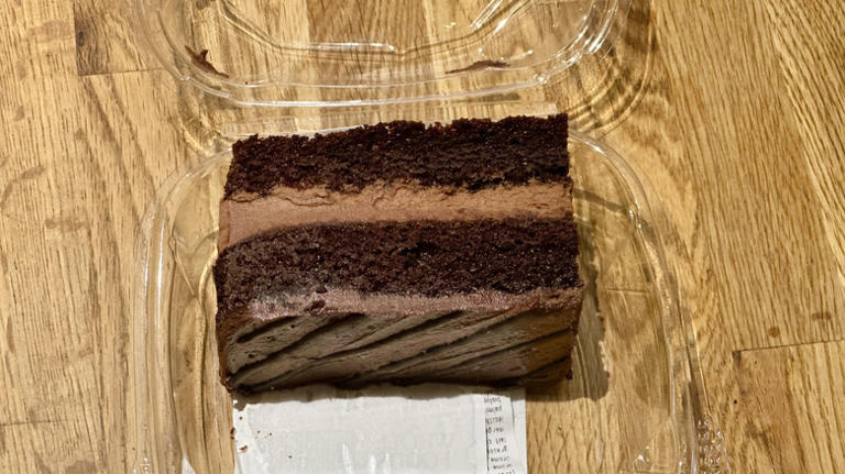 7 Whole Foods cake slices to buy and 6 to skip