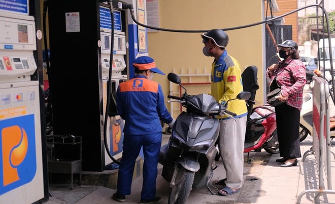 VAMA lên tiếng về việc sử dụng xăng sinh học E10. Ảnh: Thanh Bình
