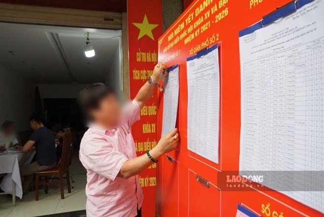 Trưởng thôn, tổ trưởng tổ dân phố bị bãi nhiệm, cho thôi việc trong trường hợp nào?