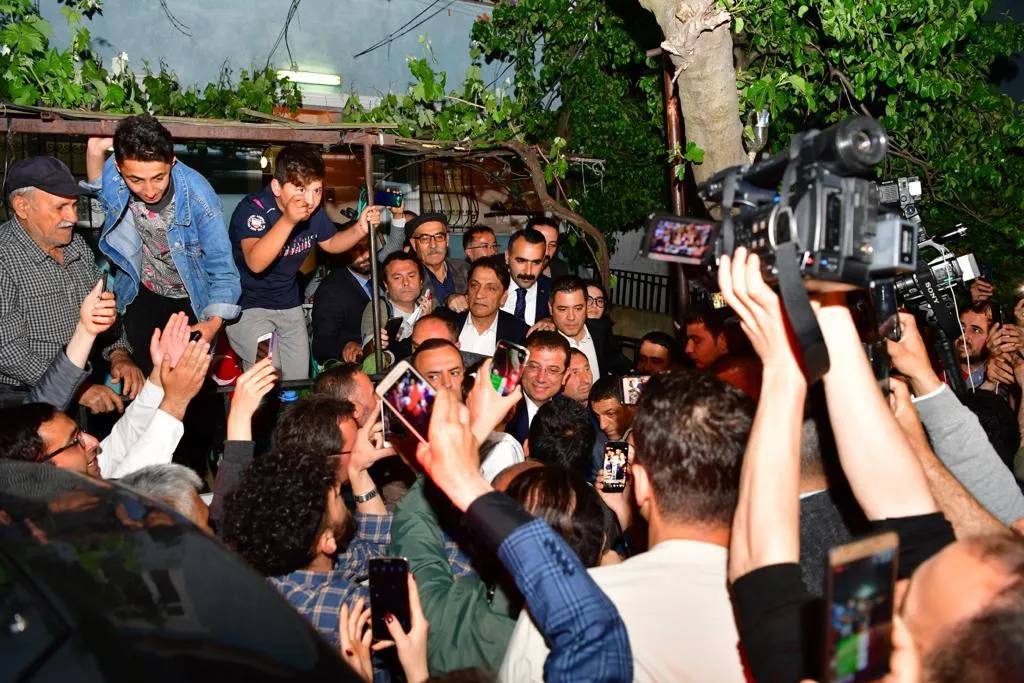 Ertuğrul Özkök: Kurultayda 276 oy farkla kaybetmişti, kamuoyu anketinde ...