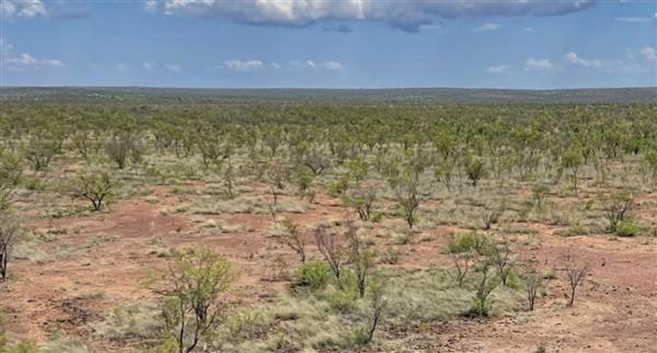 E79 Gold Mines takes off at Mountain Home with large-scale airborne ...