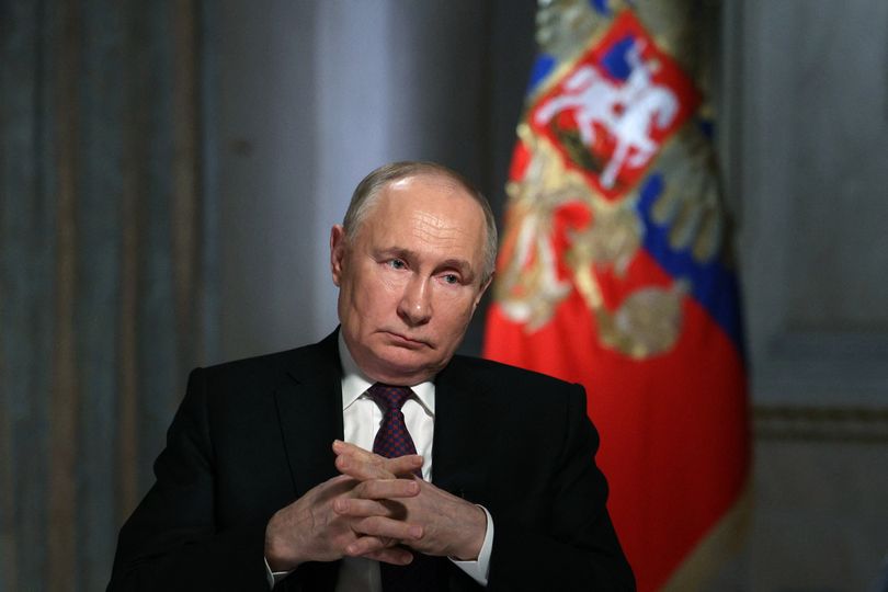 Vladimir Putin sends four lethal tigers to close ally in bizarre charm ...
