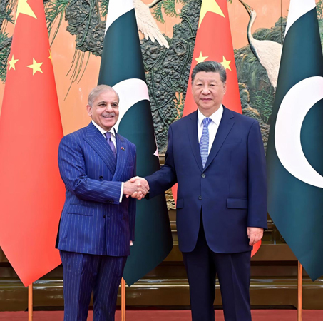 Pakistan and China push for peaceful Kashmir resolution, CPEC 2.0 ...