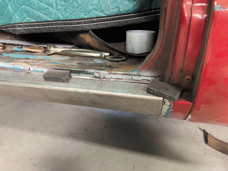 How to fabricate and install a replacement rocker panel