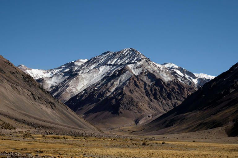 Un boom minero se dibuja en Argentina de la mano de Milei