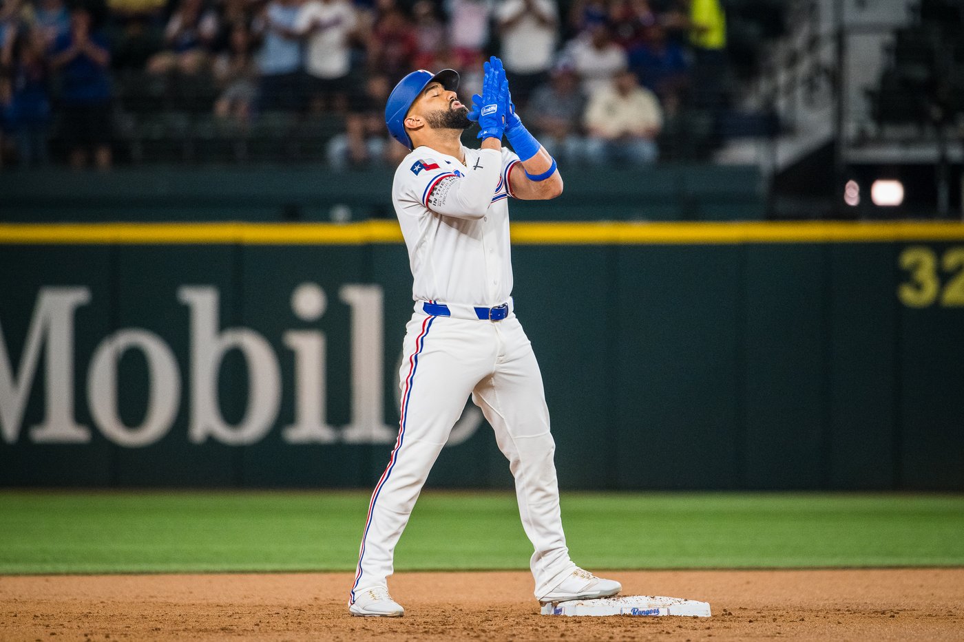 Rangers try to make sense of an 8-run 1st a night after Astros threw a ...